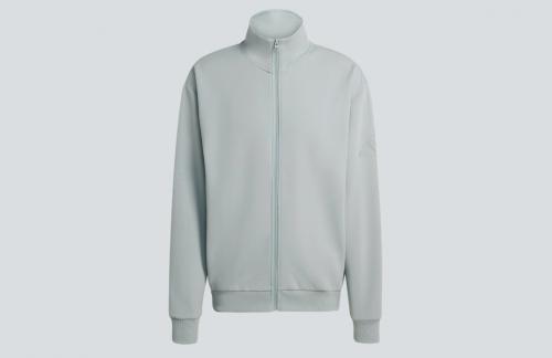 До -60% на Adidas и Puma: одежда и обувь в "4TEAM"
